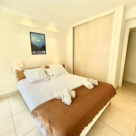 Branly By Welcome To * Cannes